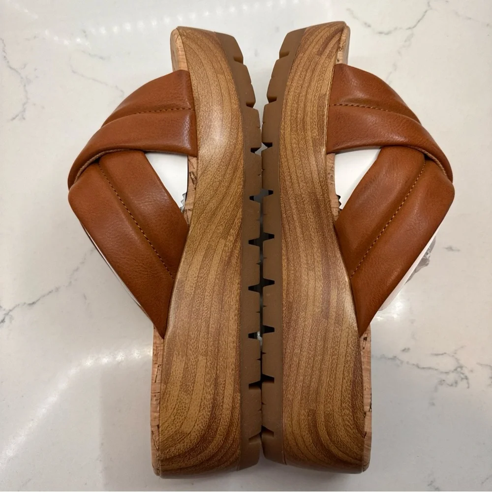 New Korks Faithe Tan Women's Wedge heel Sandals - Picture 12 of 15